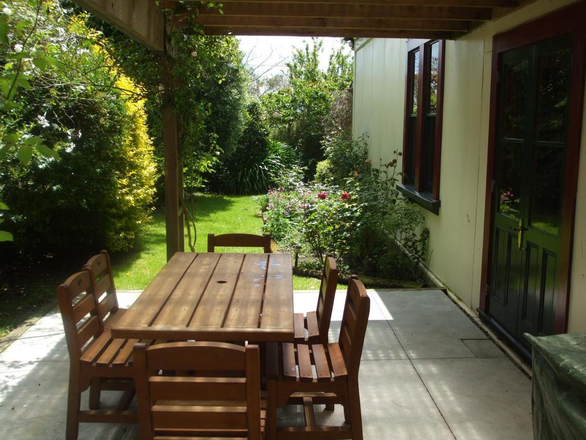 Villa In The Vines Martinborough Exterior foto